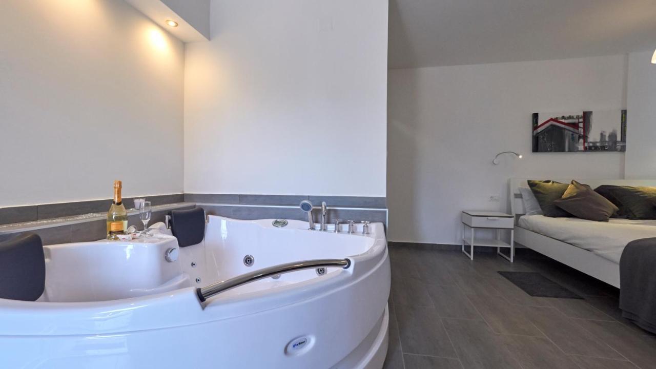 B&B Villa Vela Umag Luaran gambar